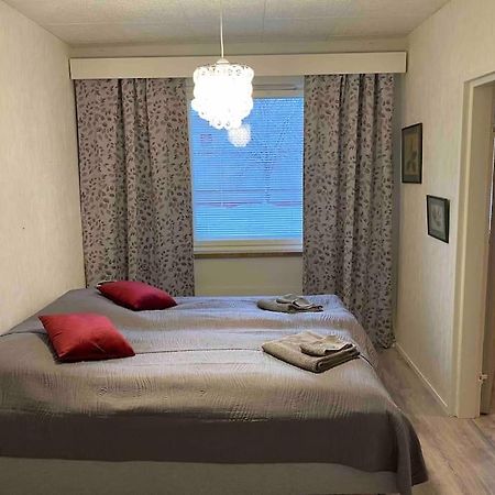Huoneisto Laehellae Keskustaa Apartment Пиексамаки Екстериор снимка