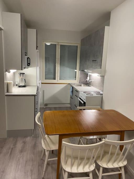 Huoneisto Laehellae Keskustaa Apartment Пиексамаки Екстериор снимка