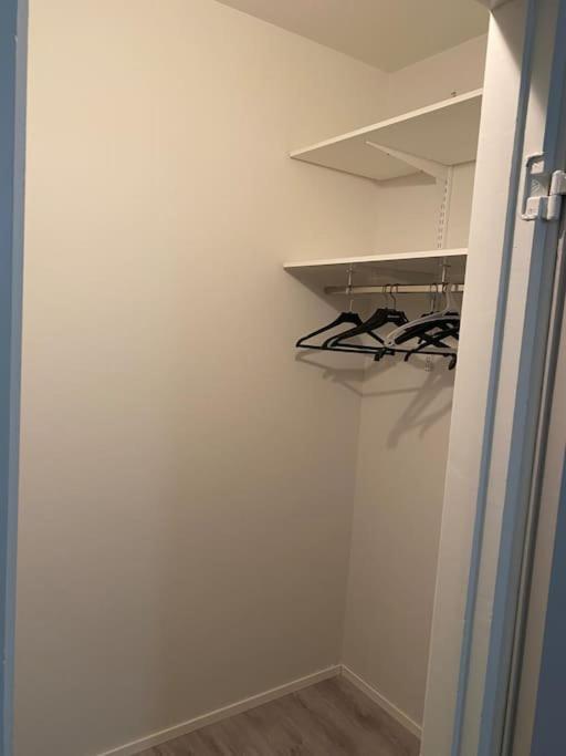 Huoneisto Laehellae Keskustaa Apartment Пиексамаки Екстериор снимка
