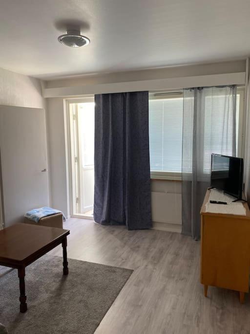 Huoneisto Laehellae Keskustaa Apartment Пиексамаки Екстериор снимка