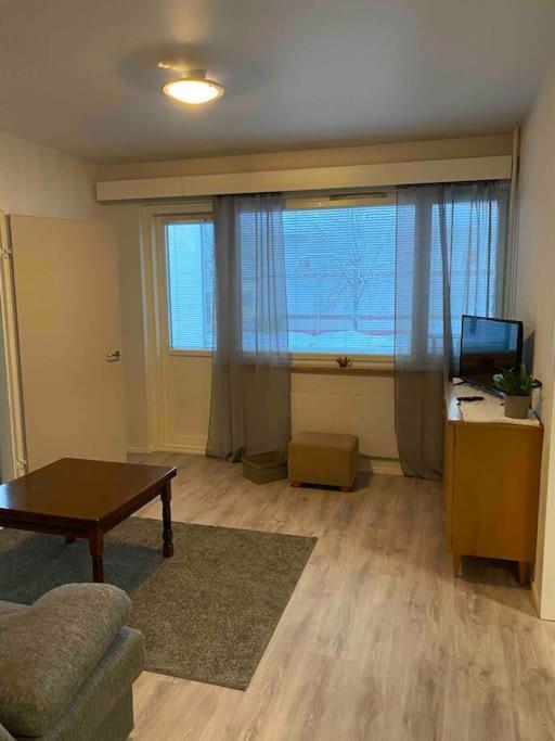 Huoneisto Laehellae Keskustaa Apartment Пиексамаки Екстериор снимка